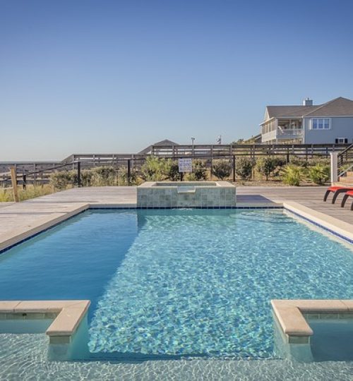 swimming-pool-g6e8082dad_640